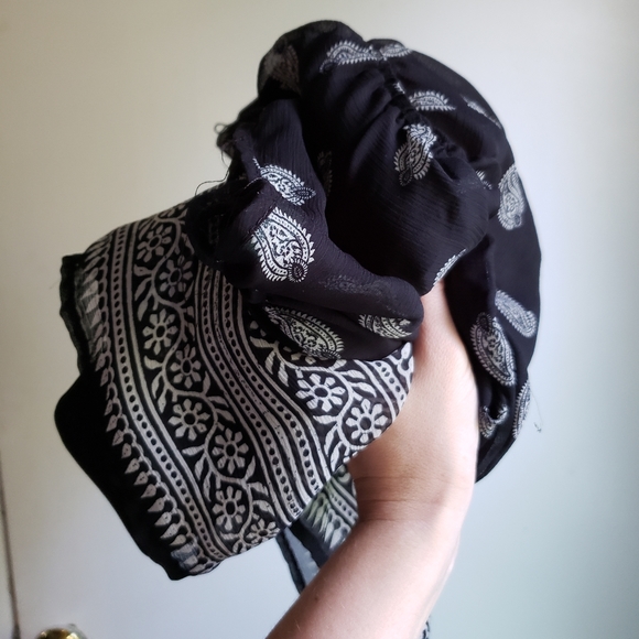 NWOT elegant black sheer ruffle dress - Picture 14 of 15